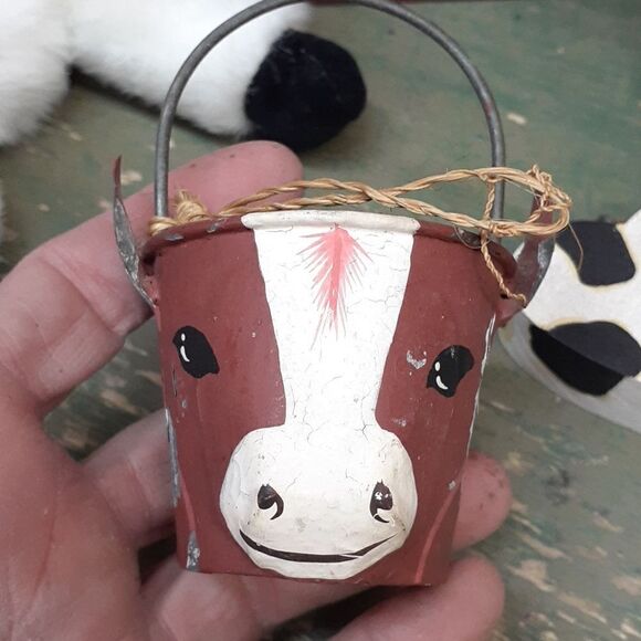 Cow-a-bunga bundl -10 pc.! - Picture 9 of 10